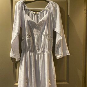 Morena Rosa White Boho Chic dress NWOT.